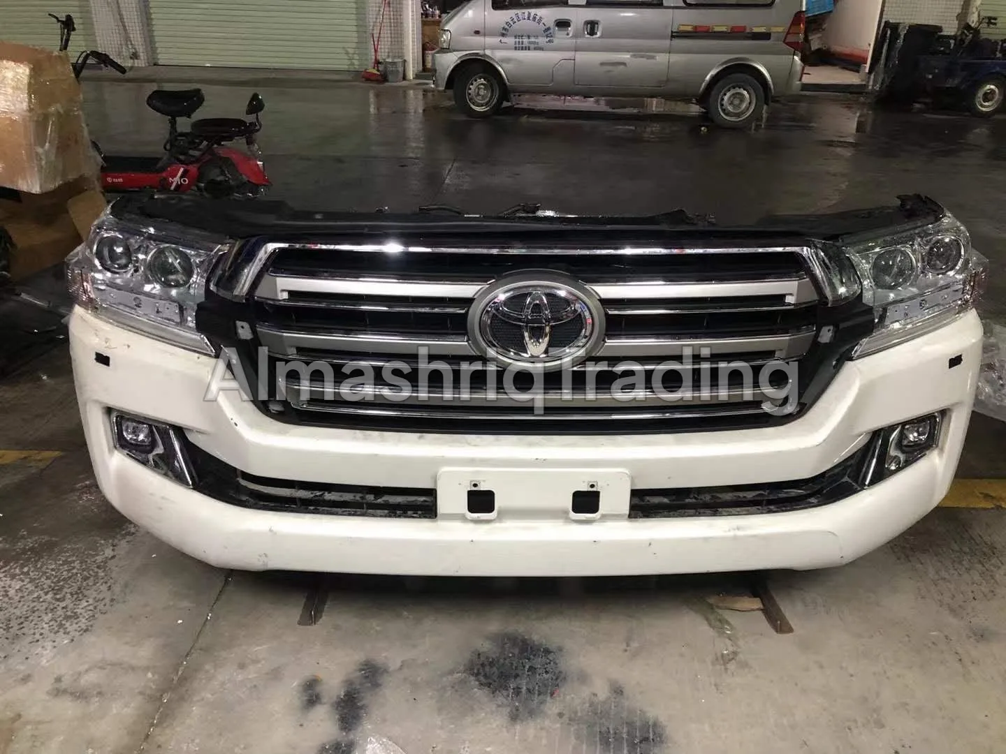 Front Bumper P-1001 — photo 1