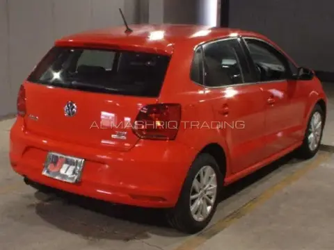 VOLKSWAGEN POLO 2015 AM-35796 — photo 2