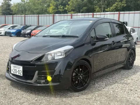 TOYOTA VITZ 2016 AM-35550