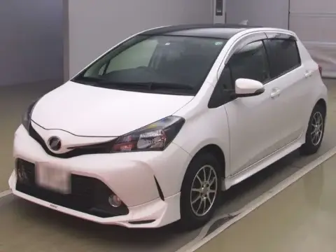 TOYOTA VITZ 2016 AM-34736