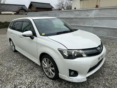 TOYOTA COROLLA FILEDER 2013 AM-34611