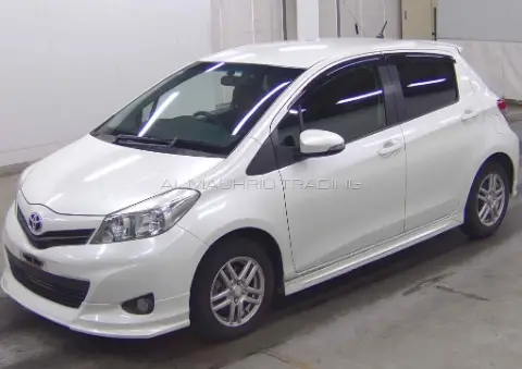TOYOTA VITZ 2012 AM-35829