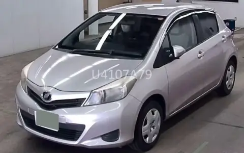 TOYOTA VITZ 2012 AM-35404