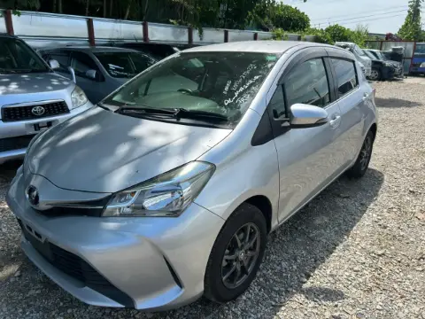 TOYOTA VITZ 2014 AM-34979