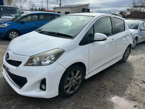 TOYOTA VITZ 2011 AM-35424