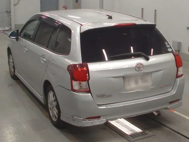 TOYOTA COROLLA FILEDER 2013 — photo 6