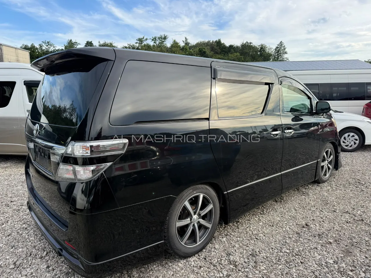 TOYOTA VELFIRE 2012 — photo 2