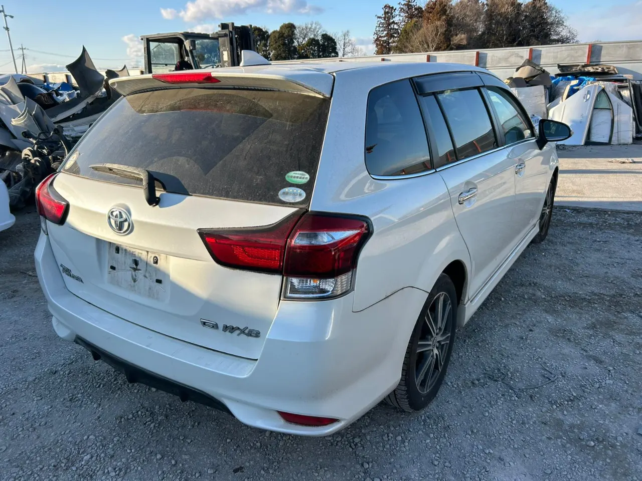TOYOTA COROLLA FILEDER 2017 — photo 2