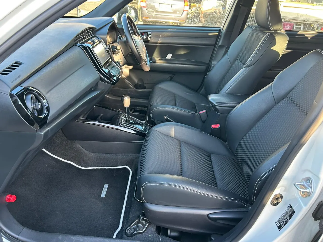 TOYOTA COROLLA FILEDER 2017 — photo 6