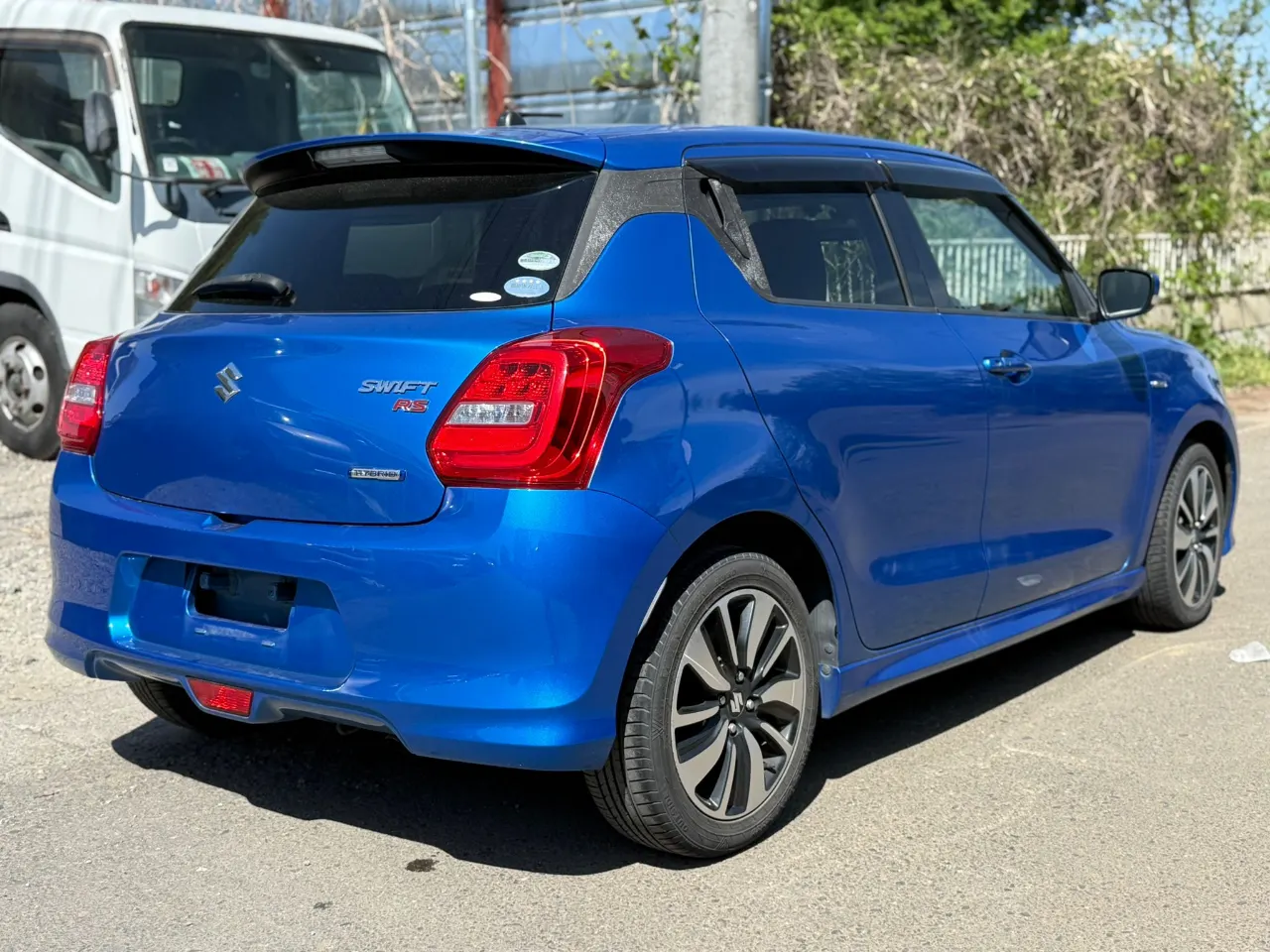 SUZUKI SWIFT 2017 — photo 6
