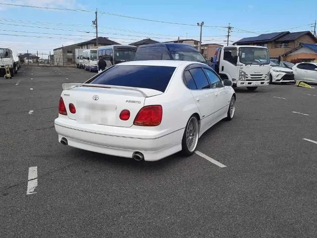 TOYOTA ARISTO 2001 — photo 2