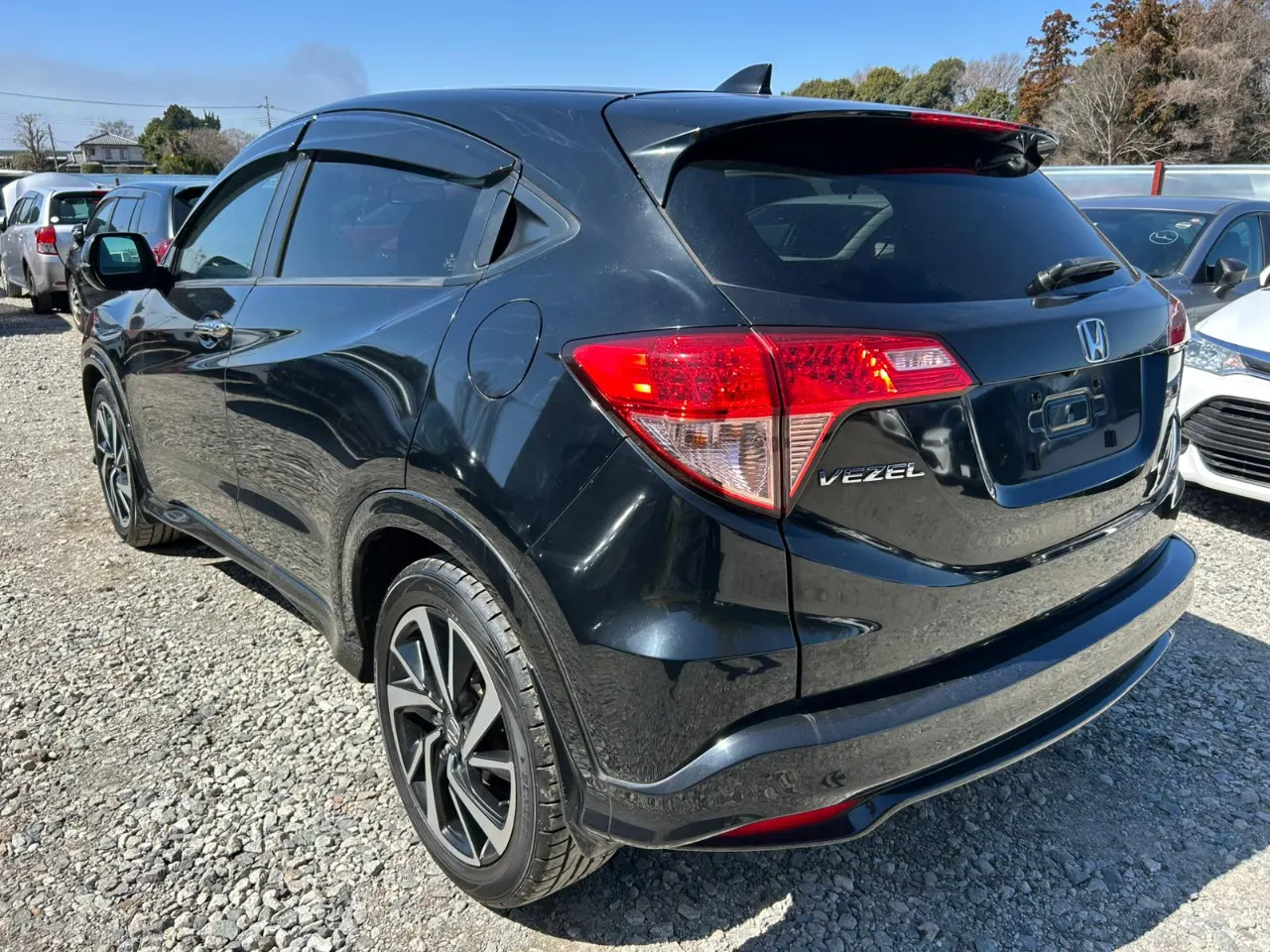 HONDA VEZEL 2017 — photo 2