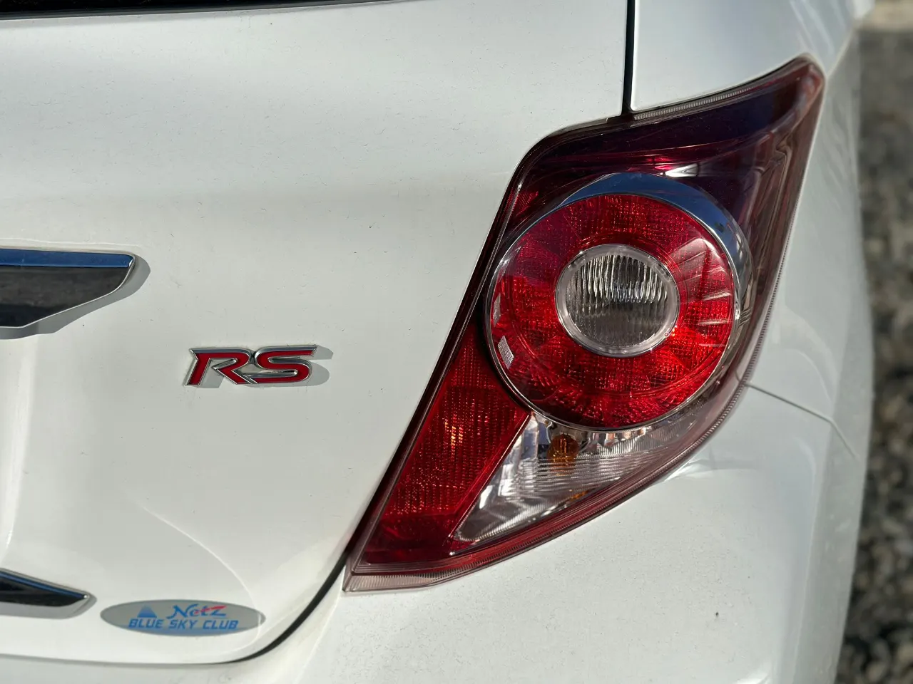 TOYOTA VITZ 2013 — photo 6