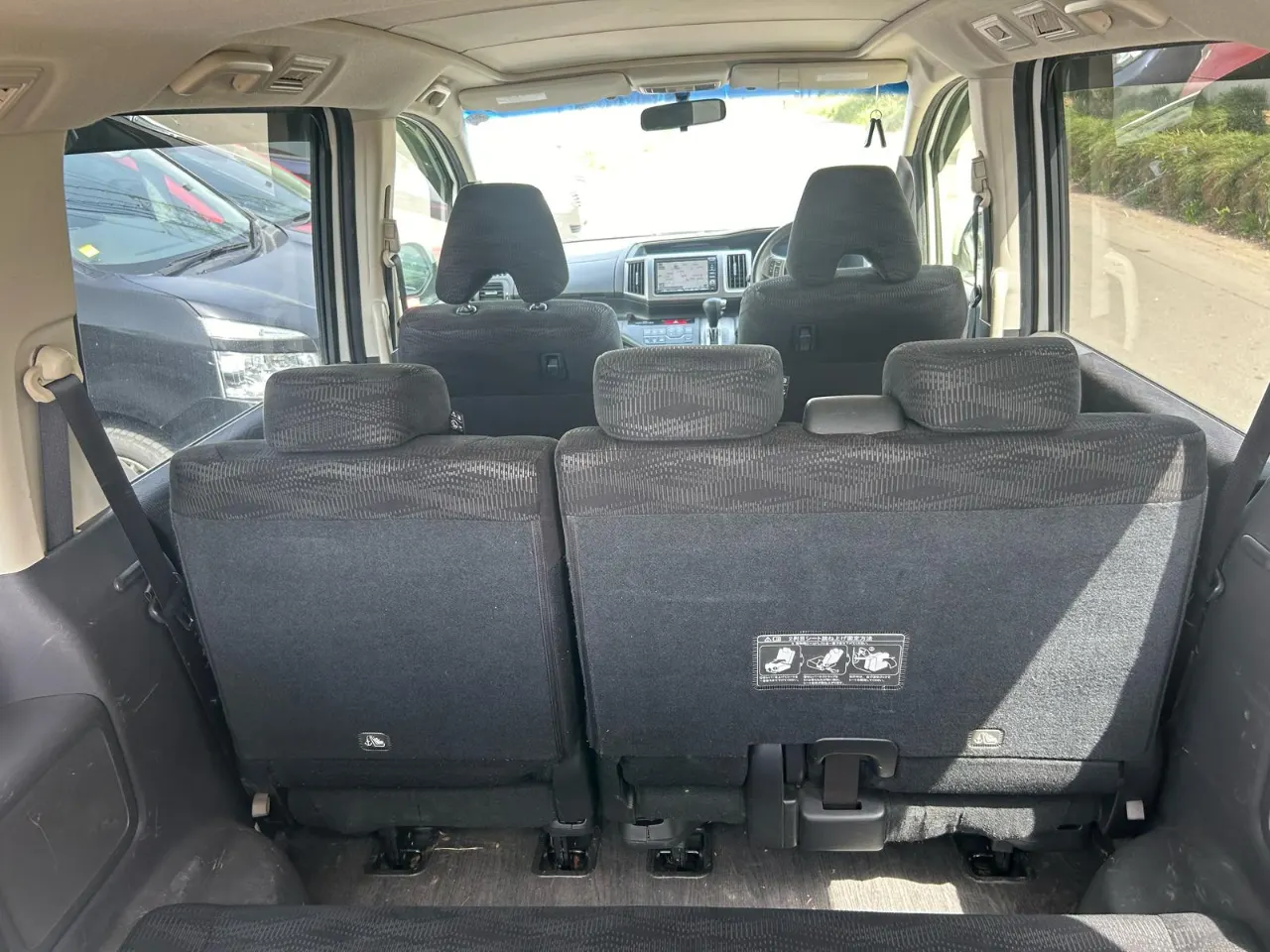 HONDA STEP WAGON 2012 — photo 6