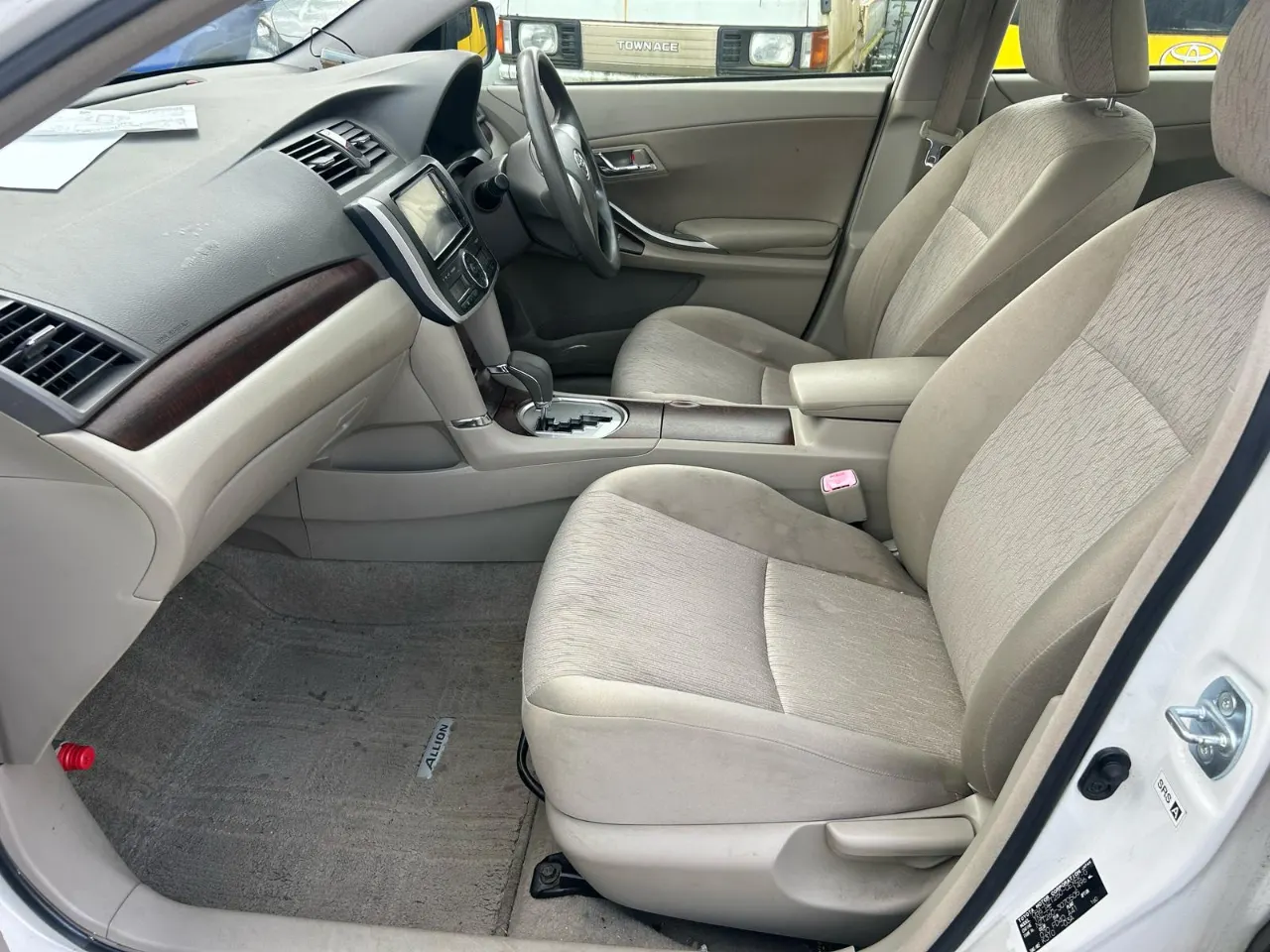 TOYOTA ALLION 2010 — photo 6