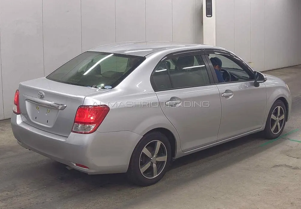 TOYOTA COROLLA AXIO 2013 — photo 2