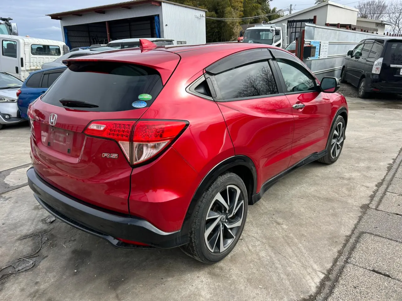 HONDA VEZEL 2017 — photo 2