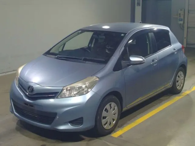 TOYOTA VITZ 2013 AM-34796