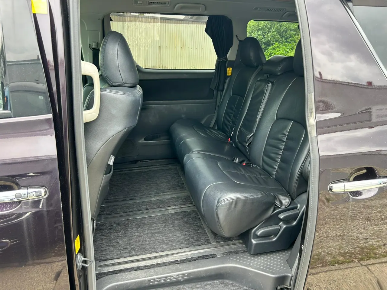 TOYOTA VELFIRE 2012 — photo 6