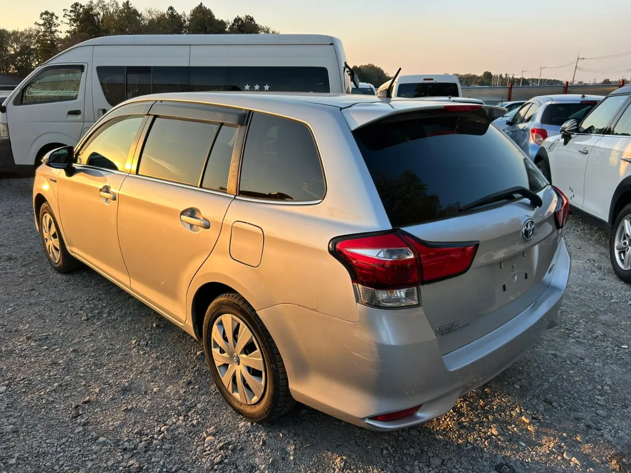 TOYOTA COROLLA FILEDER 2015 — photo 6