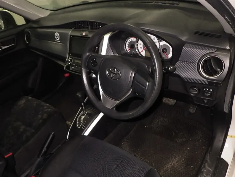 TOYOTA COROLLA FILEDER 2013 — photo 5
