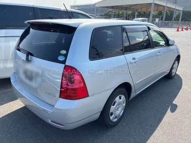 TOYOTA COROLLA FILEDER 2005 — photo 2