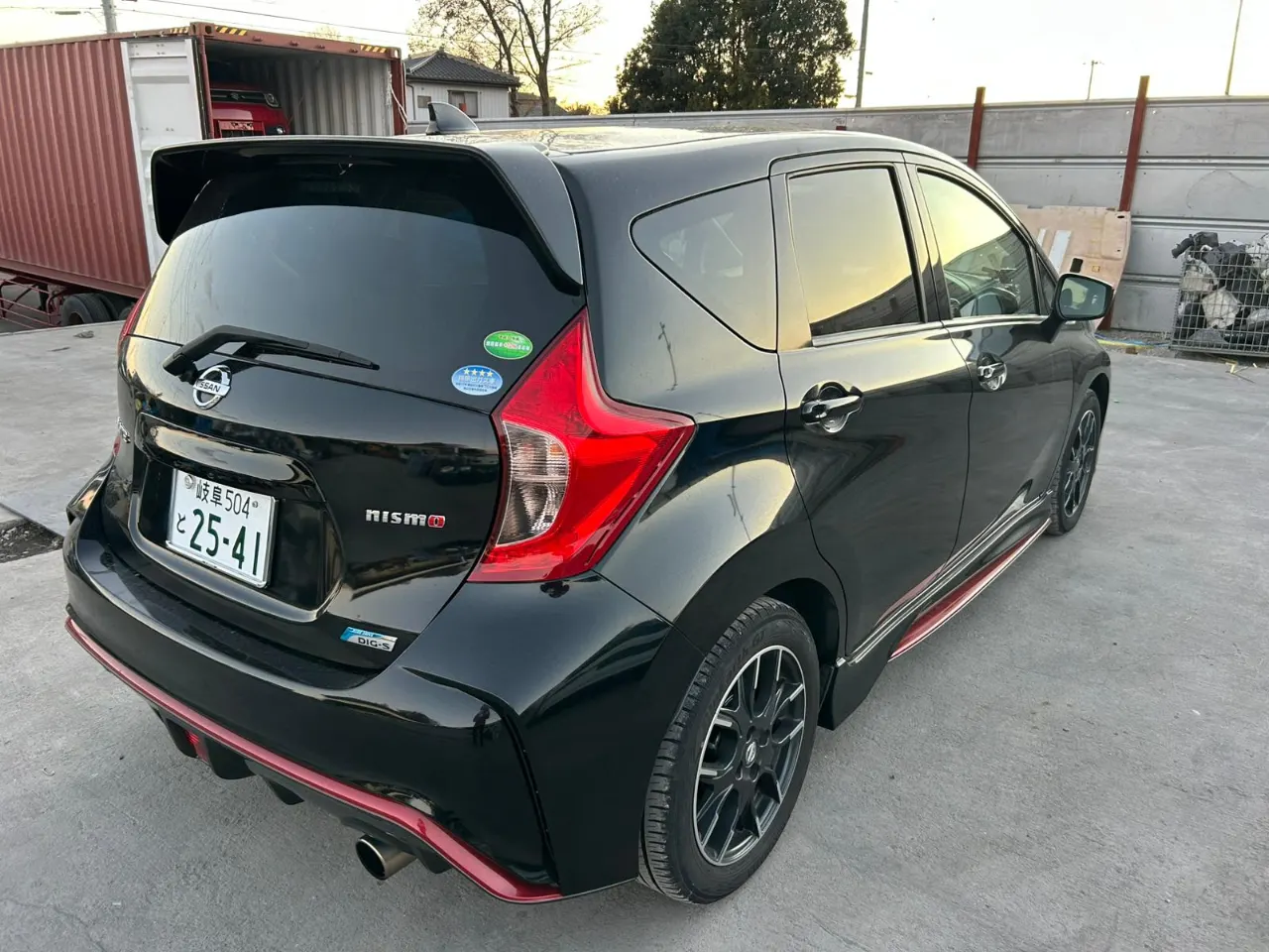 NISSAN NOTE 2015 — photo 2