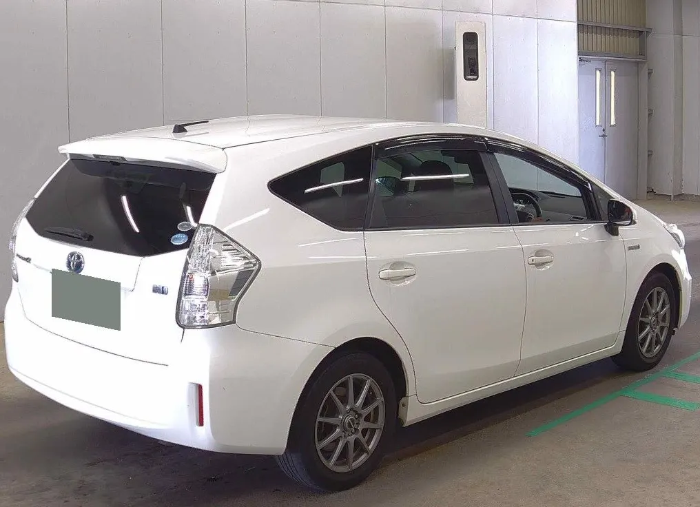 TOYOTA PRIUS 2012 — photo 2