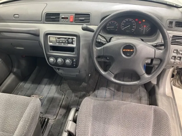 HONDA CR-V 1996 — photo 4