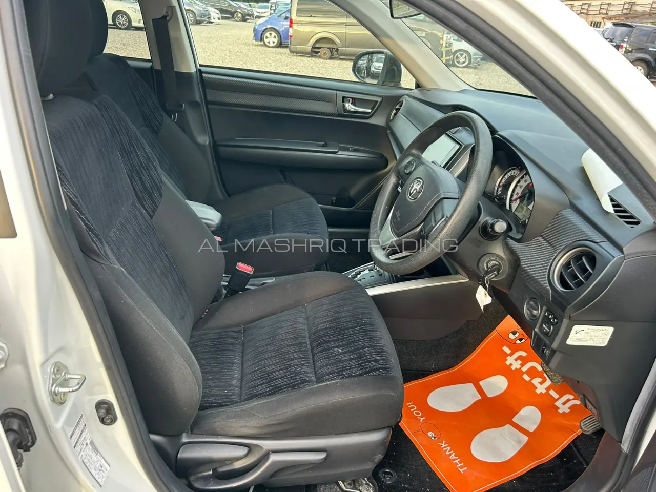 TOYOTA COROLLA FILEDER 2013 — photo 6