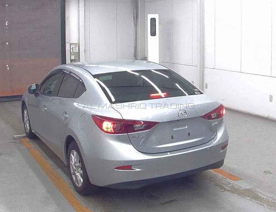 MAZDA AXELA 2018 — photo 6