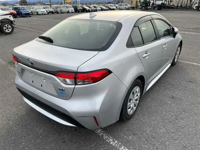 TOYOTA COROLLA 2023 — photo 2