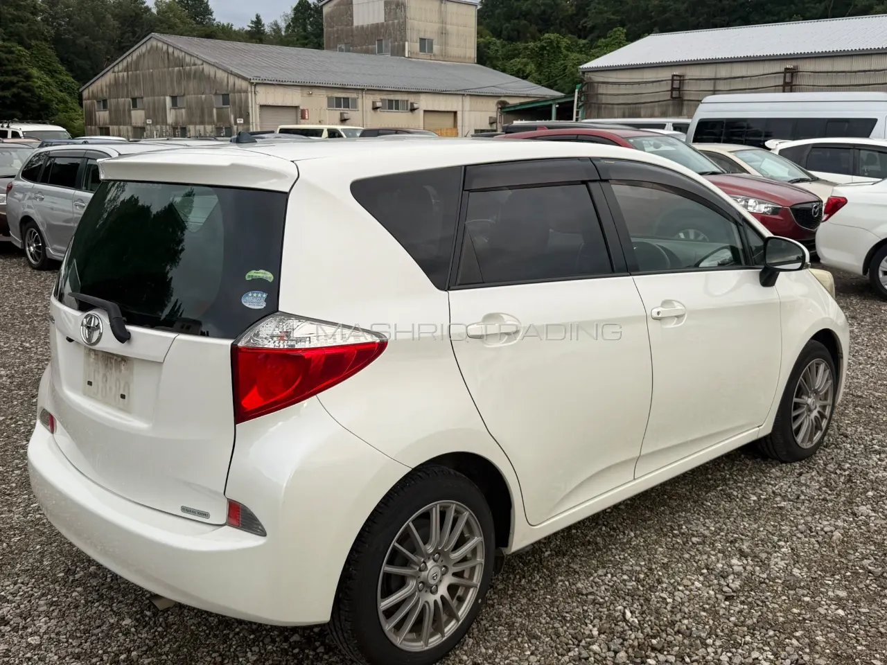 TOYOTA RACTIS 2014 — photo 6