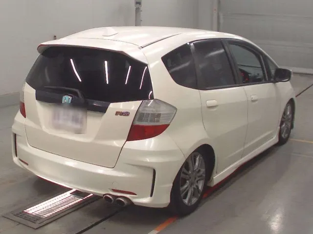 HONDA FIT 2011 — photo 2