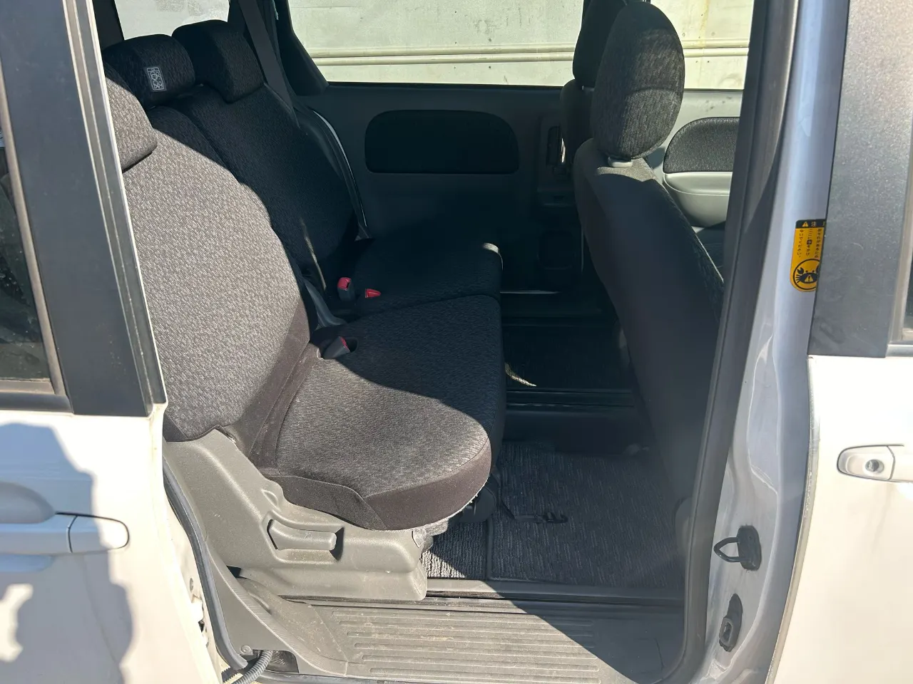 TOYOTA SIENTA 2015 — photo 6