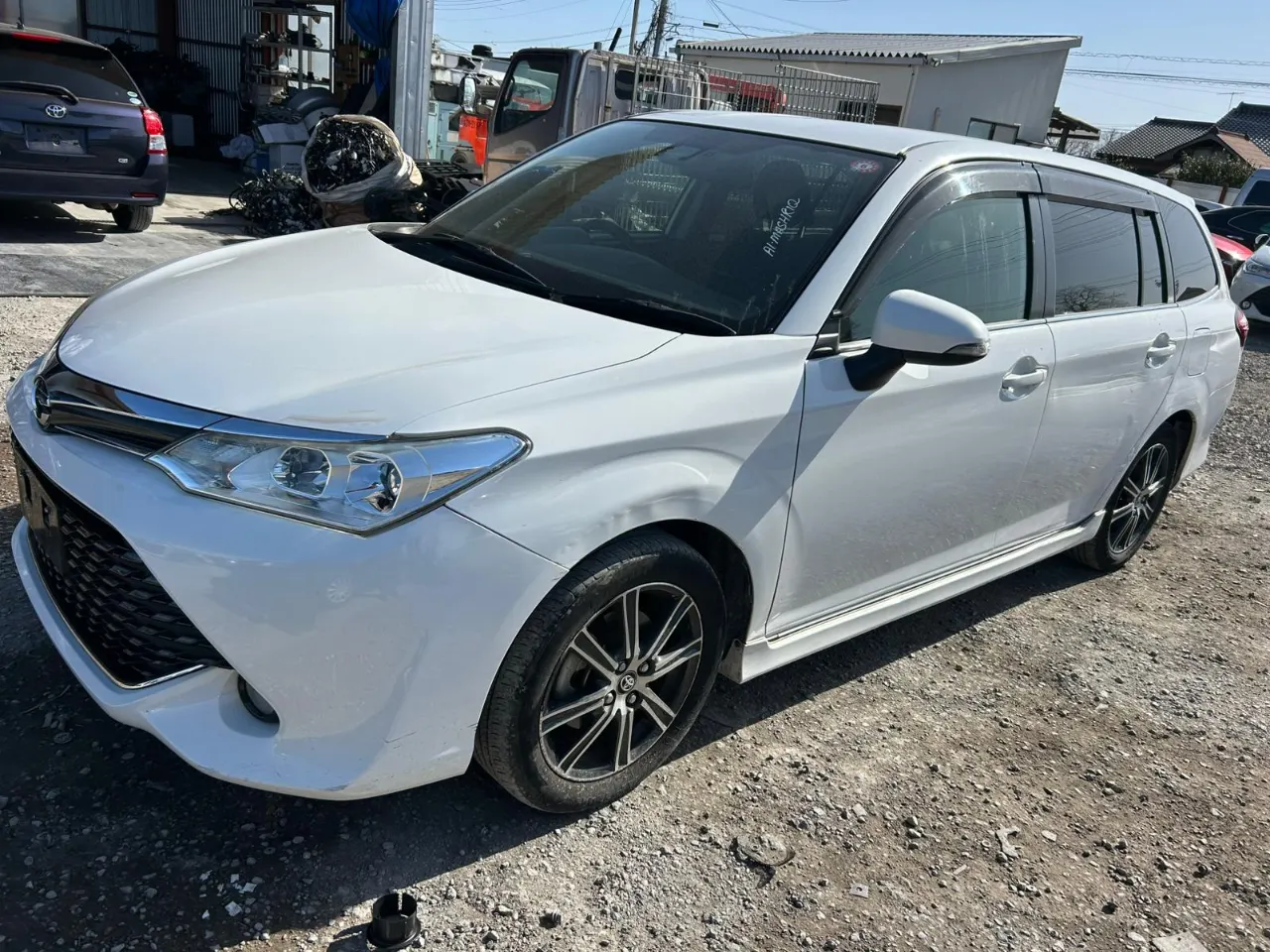 TOYOTA COROLLA FILEDER 2017 — photo 6