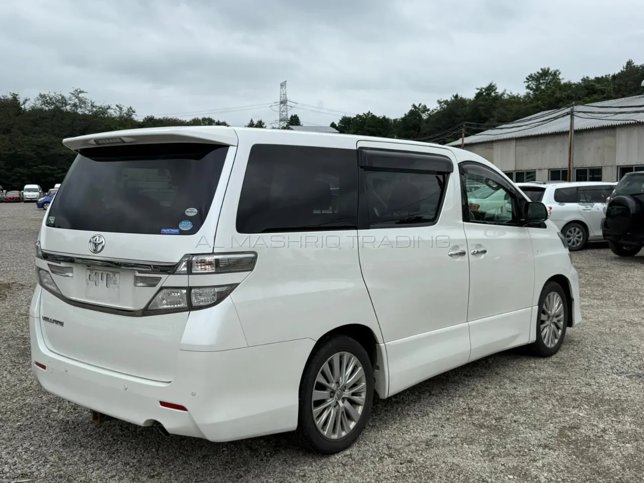 TOYOTA VELFIRE 2011 — photo 2
