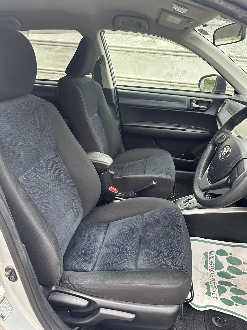 TOYOTA COROLLA FILEDER 2012 — photo 6