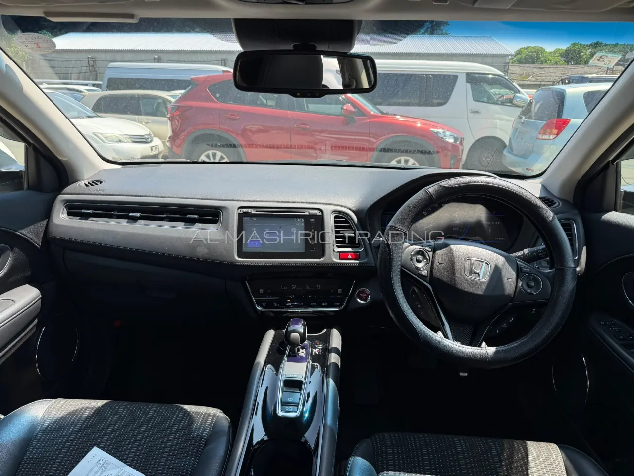 HONDA VEZEL 2015 — photo 6
