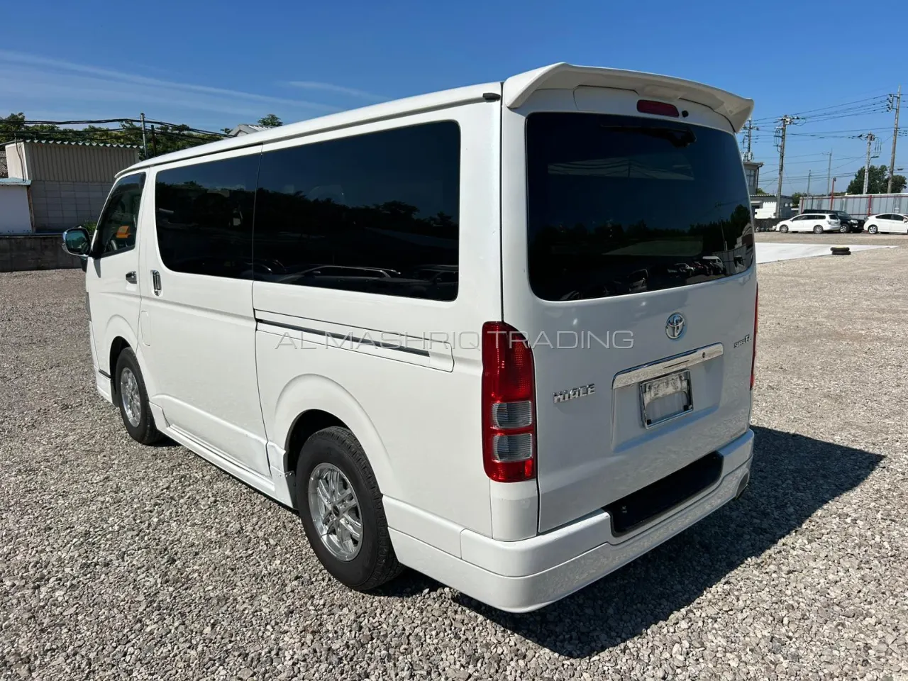 TOYOTA HIACE VAN 2013 — photo 6