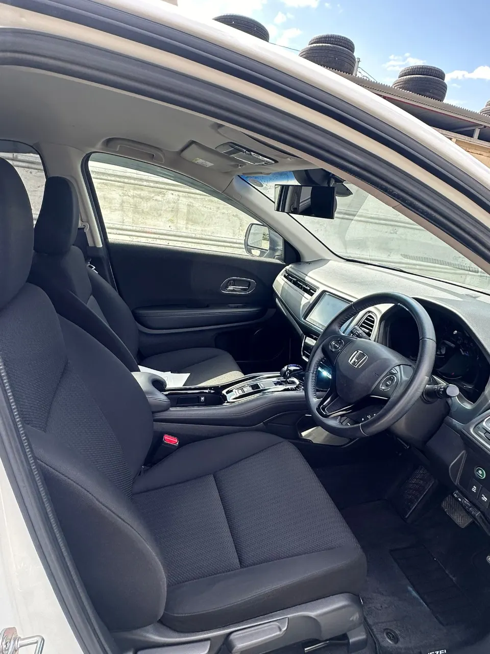 HONDA VEZEL 2015 — photo 6