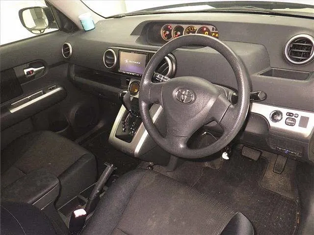 TOYOTA COROLLA RUMION 2011 — photo 2