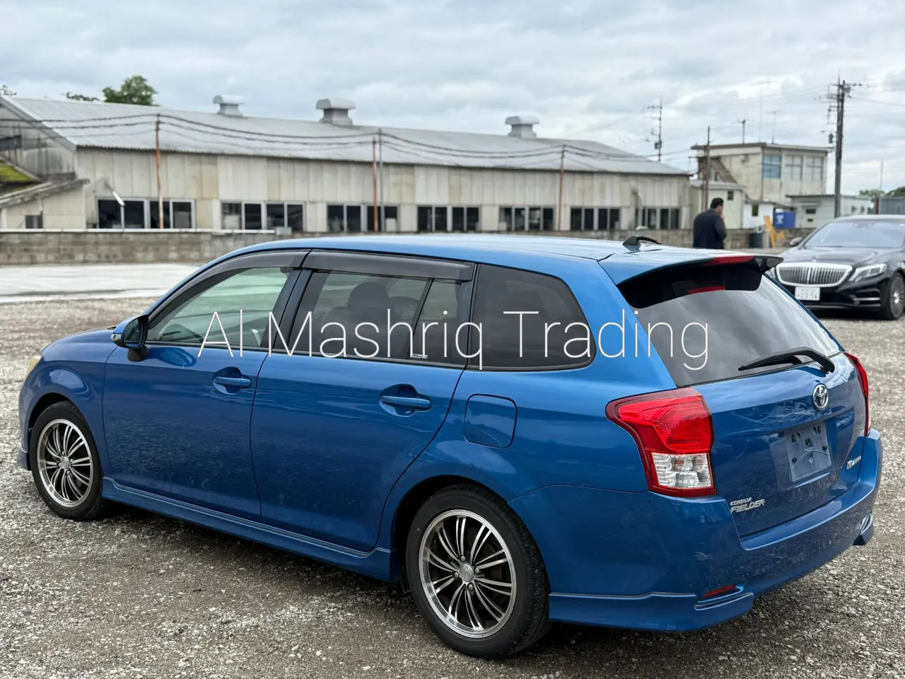 TOYOTA COROLLA FILEDER 2013 — photo 2