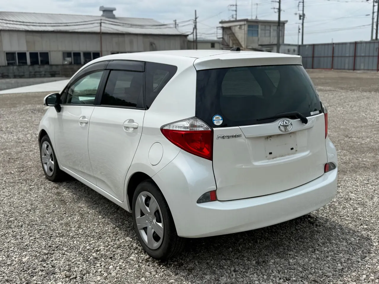 TOYOTA RACTIS 2011 — photo 6