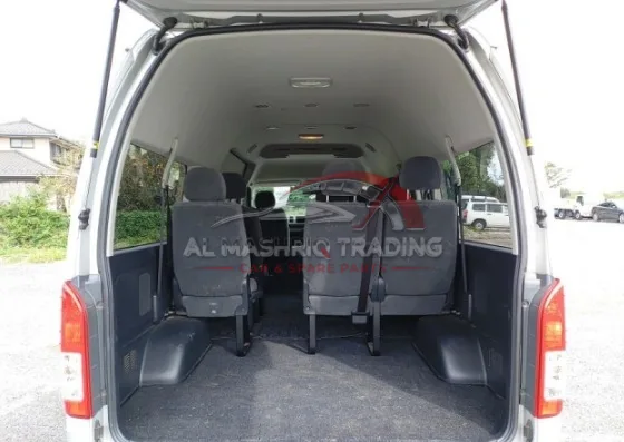 TOYOTA HIACE WAGON 2017 — photo 12