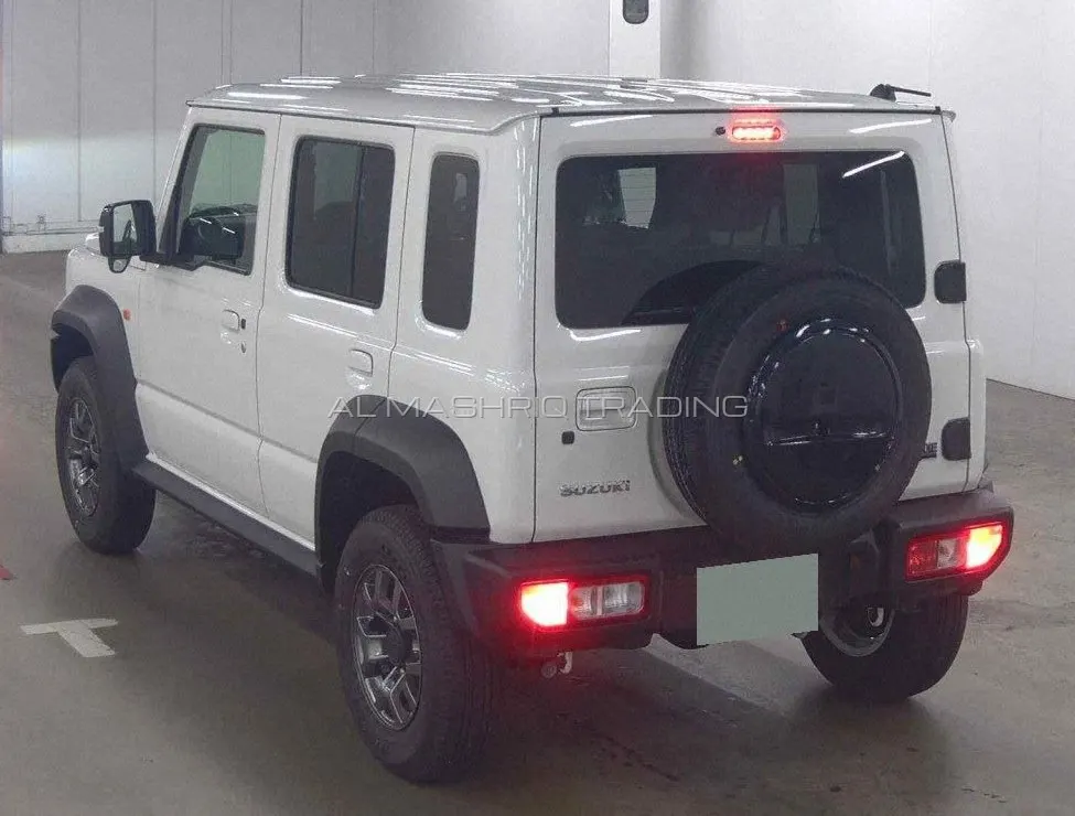 SUZUKI JIMNY 2026 — photo 6