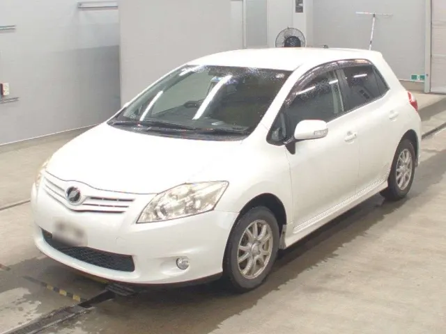 TOYOTA AURIS 2010 AM-35145