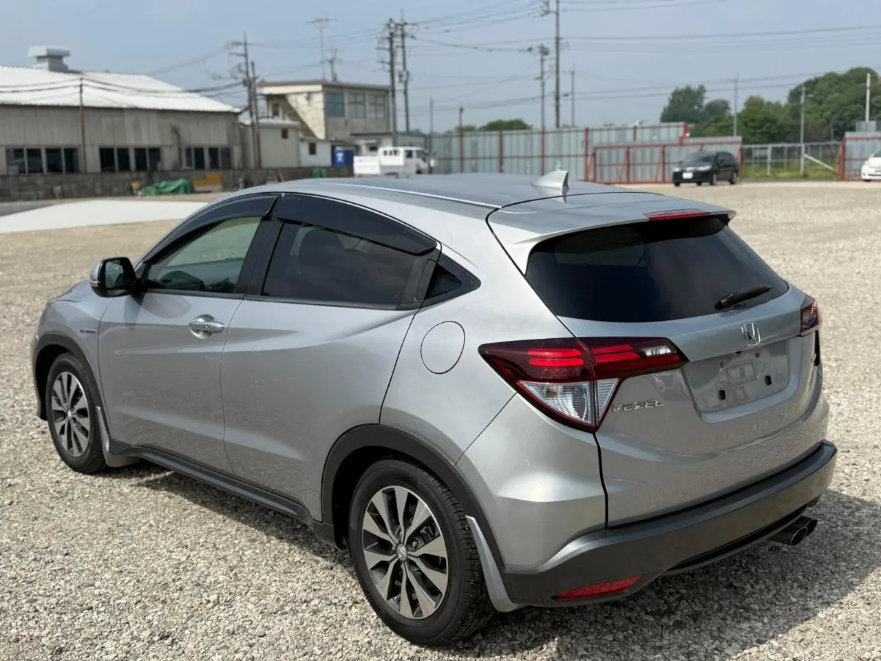 HONDA VEZEL 2016 — photo 2