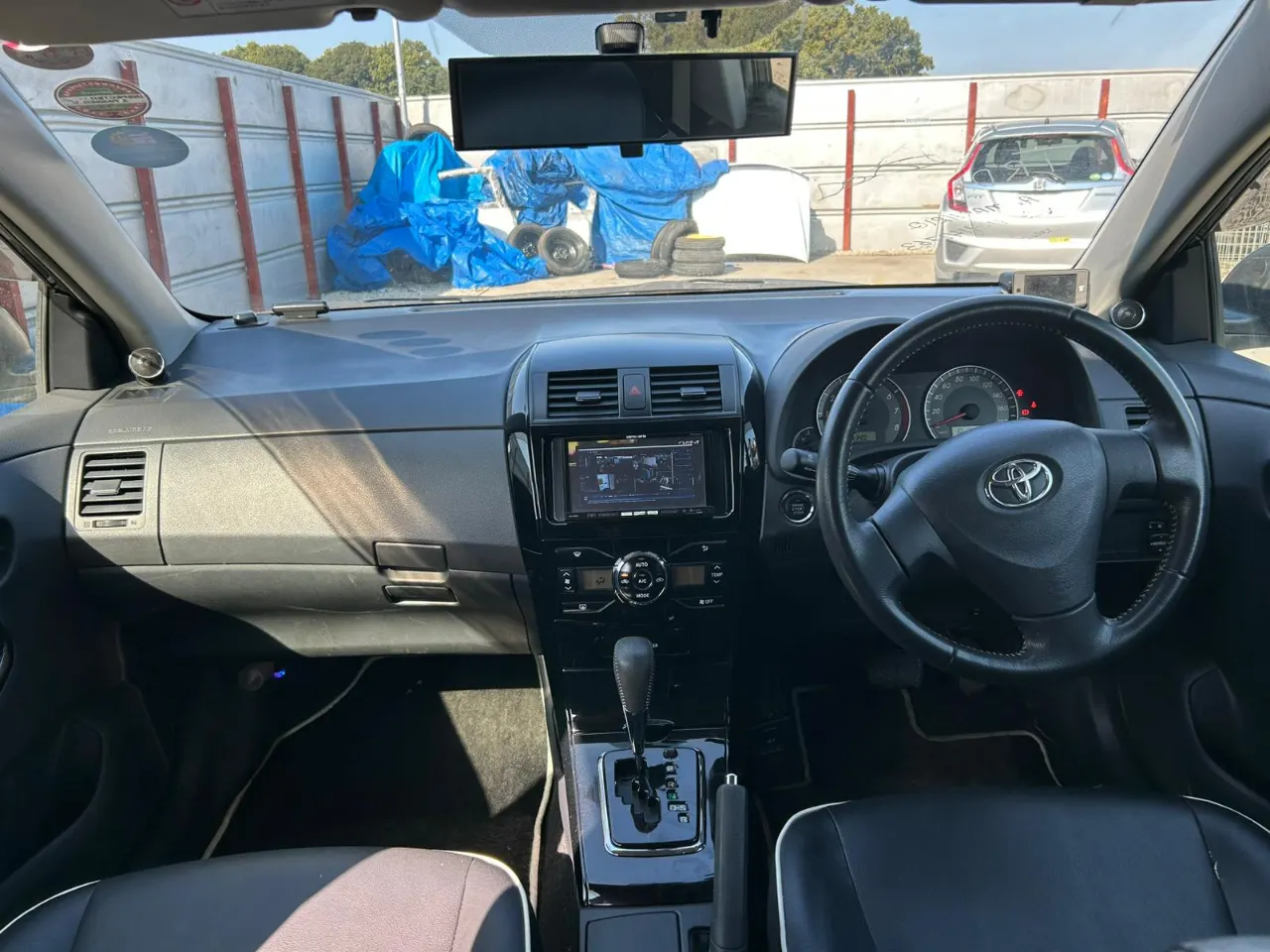 TOYOTA COROLLA FILEDER 2010 — photo 6