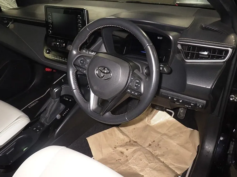 TOYOTA COROLLA TOURING 2020 — photo 2